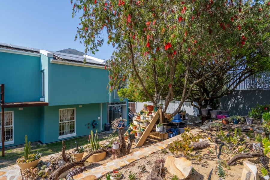 4 Bedroom Property for Sale in Northshore Western Cape